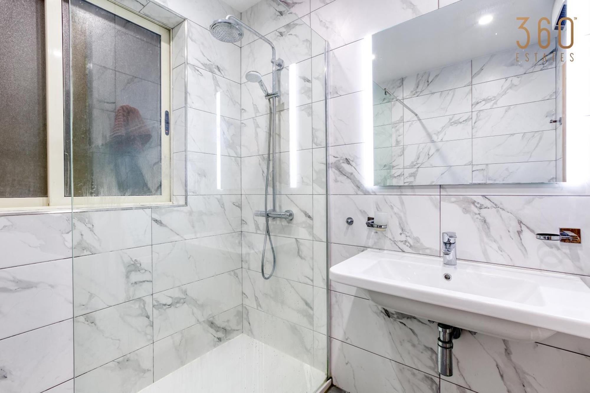 Stylish & Cosy 2br In The Heart Of St' Julians By 360 Estates San Ġiljan