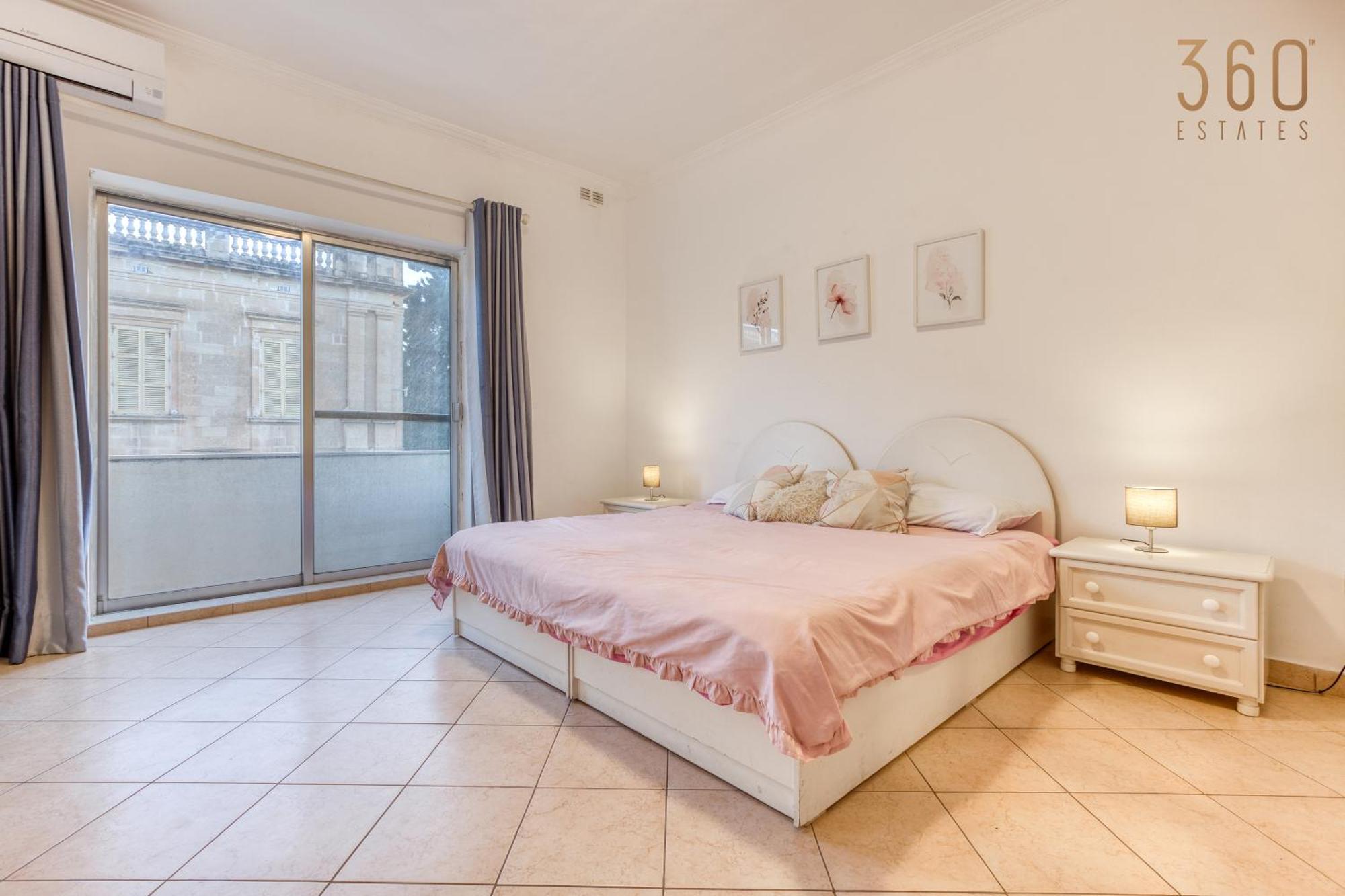 Apartment Stylish & Cosy 2br In The Heart Of St' Julians By 360 Estates San Ġiljan